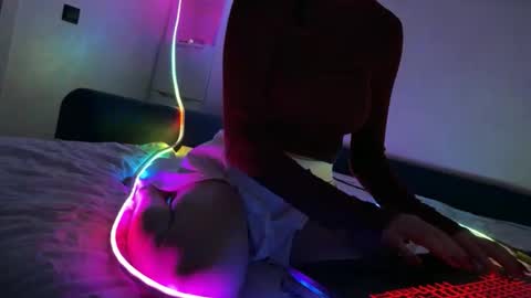 XMollyLoveX online show from 03/21/26, 06:33