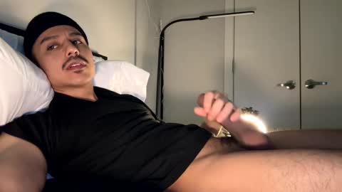 xmomentumx online show from 12/01/24, 05:13