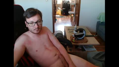 Max online show from 05/01/26, 11:48