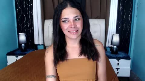 Snapshot of xnaughty_haileyx chatting on 02/13/25, 04:22 Hailey online show from 02/13/25, 04:22