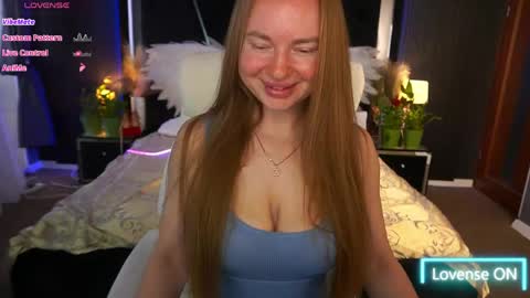 Snapshot of xo_monica chatting on 05/07/26, 05:46 Monica online show from 05/07/26, 05:46