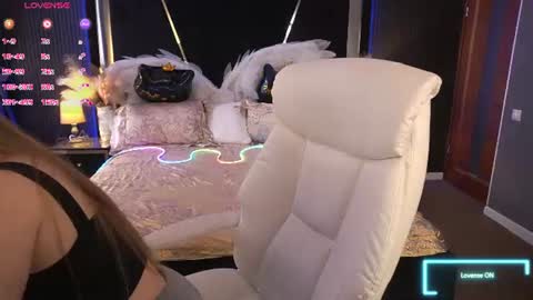 Snapshot of xo_monica chatting on 06/30/26, 05:30 Monica online show from 06/30/26, 05:30
