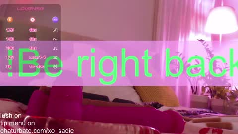Snapshot of xo_sadie chatting on 05/25/26, 05:46 Xo Sadie online show from 05/25/26, 05:46