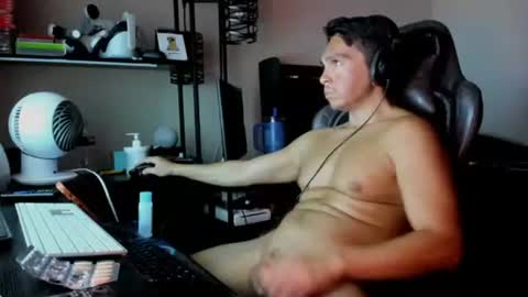 Snapshot of xoalejandroxo6 chatting on 04/11/26, 07:13 xoalejandroxo6 online show from 04/11/26, 07:13