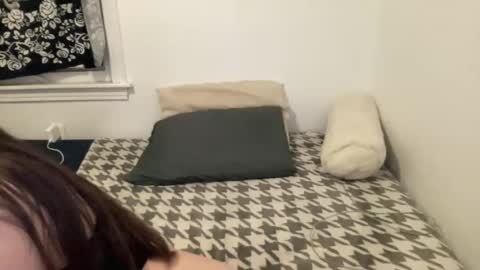 Becca online show from 11/24/25, 04:34