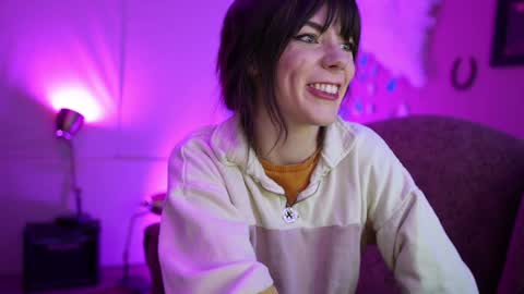 Bella Bondai online show from 01/21/25, 09:46