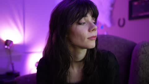 Bella Bondai online show from 02/02/25, 06:04