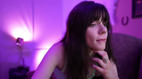 Bella Bondai online show from 02/05/25, 08:21