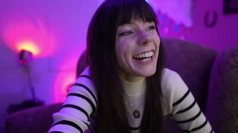 Bella Bondai online show from 02/19/25, 09:17