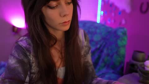 Bella Bondai online show from 03/02/25, 05:44