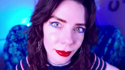 Bella Bondai online show from 01/13/26, 12:49