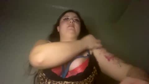 xocrybaby online show from 01/11/26, 02:00