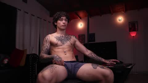   online show from 09/18/25, 02:35