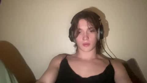 xooxie online show from 10/15/25, 05:18