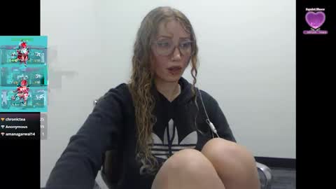 xopuss online show from 12/19/25, 08:05