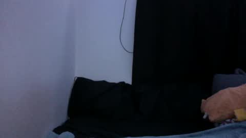 Snapshot of xoxo_k chatting on 12/11/24, 08:58 Miss K online show from 12/11/24, 08:58