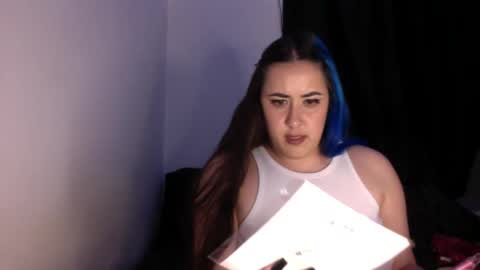 Snapshot of xoxo_k chatting on 02/28/25, 06:10 Miss K online show from 02/28/25, 06:10