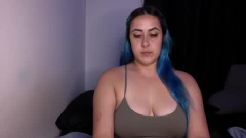 Snapshot of xoxo_k chatting on 10/02/25, 07:04 Miss K online show from 10/02/25, 07:04