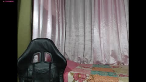 Snapshot of xoxobeatrice22 chatting on 02/20/26, 07:43 xoxobeatrice22 online show from 02/20/26, 07:43