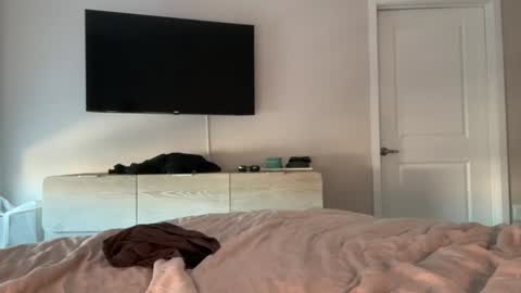 jenn online show from 06/21/26, 03:36