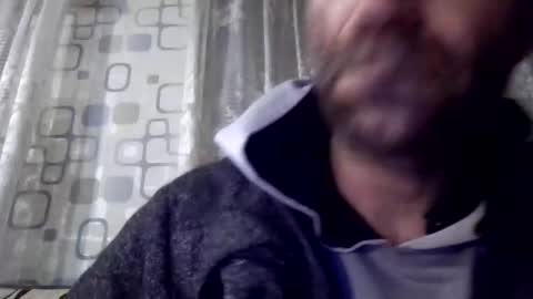 Snapshot of xploid1982 chatting on 01/11/25, 09:04 xploid1982 online show from 01/11/25, 09:04