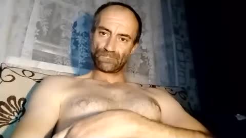 Snapshot of xploid1982 chatting on 09/27/25, 10:15 xploid1982 online show from 09/27/25, 10:15