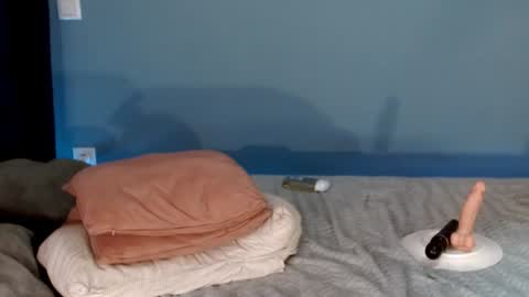 Snapshot of xsexycouples chatting on 12/20/24, 03:36 AnnaMaee online show from 12/20/24, 03:36