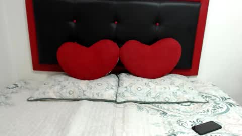 xshopyx online show from 12/20/24, 01:25