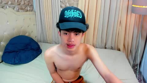 xsianhotcocxx online show from 04/20/26, 04:43