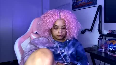 xStarGazingx online show from 03/08/26, 07:45