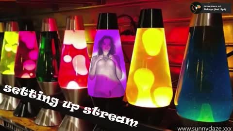 Snapshot of xsunsub chatting on 11/04/25, 11:59 Sunny Daze online show from 11/04/25, 11:59