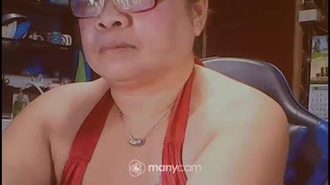 Snapshot of xsw33t_joy69x chatting on 05/25/26, 12:33 joy online show from 05/25/26, 12:33