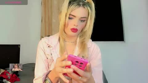 Snapshot of xthesexyboyx chatting on 06/02/26, 05:31 Femboy Exotic online show from 06/02/26, 05:31
