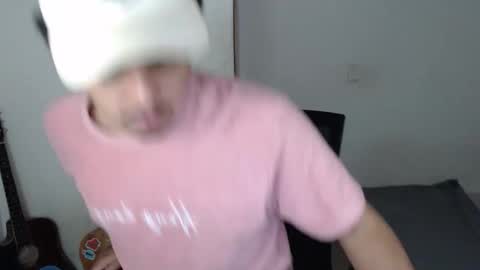 xtranherr online show from 11/04/25, 01:38