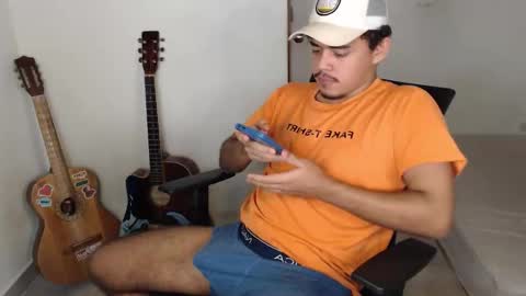 xtranherr online show from 11/21/25, 05:50