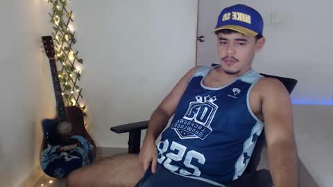 xtranherr online show from 12/17/25, 03:34