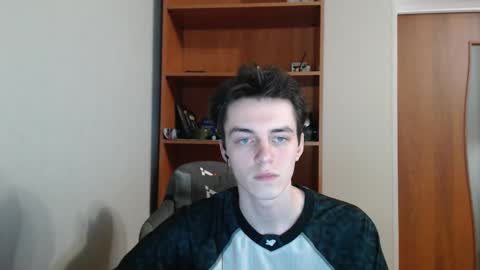 traqqq online show from 10/09/25, 09:13