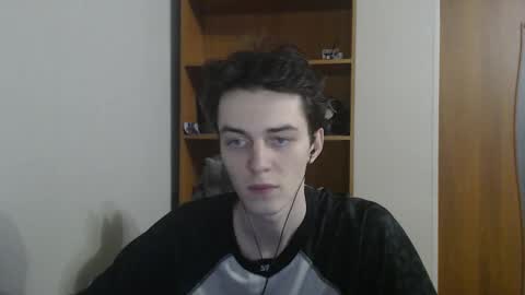 traqqq online show from 11/16/25, 07:19