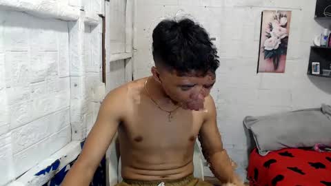 Snapshot of xurdreamboyx chatting on 02/03/25, 12:25 Marjune online show from 02/03/25, 12:25