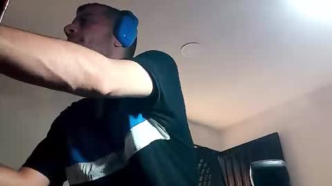 xuyeeg online show from 02/23/25, 03:08