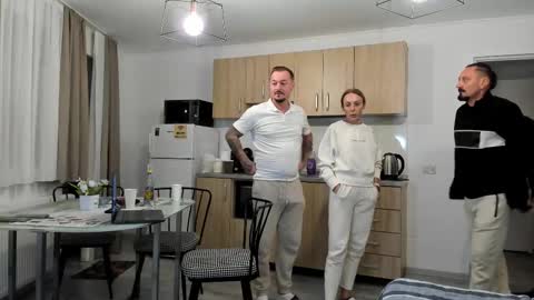 xveryhotcouple online show from 11/01/25, 04:31