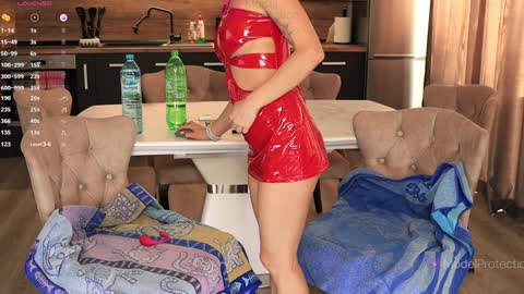 FrancyStepmom and YStepson    INTERESTED IN A GIRL-GIRL COLLABORATION  TEXT ME HERE  or INSTAGRAM online show from 11/16/25, 12:33