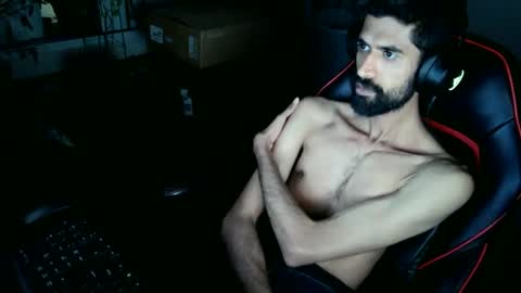 Snapshot of xwuvzyew chatting on 12/20/24, 05:25 x online show from 12/20/24, 05:25