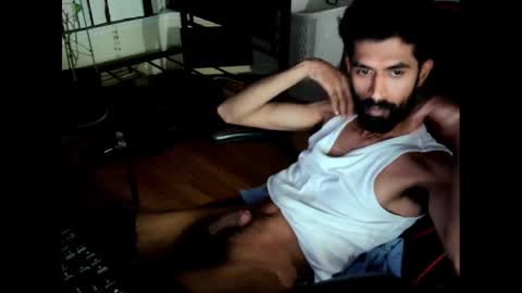 Snapshot of xwuvzyew chatting on 12/22/24, 10:38 x online show from 12/22/24, 10:38