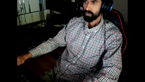 Snapshot of xwuvzyew chatting on 12/22/24, 10:04 x online show from 12/22/24, 10:04