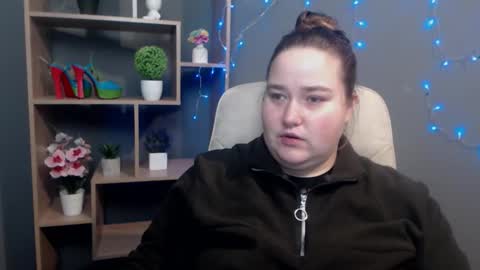 xx daniella xx online show from 11/11/25, 07:30