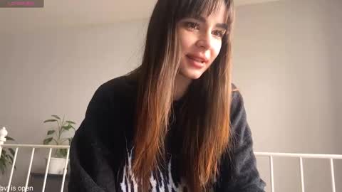 Lily online show from 03/09/26, 11:58