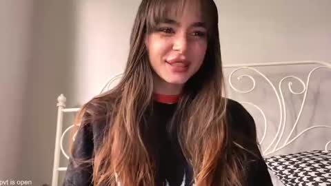 Lily online show from 07/24/26, 12:14