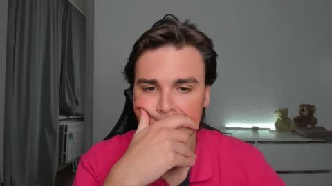 raul online show from 10/20/25, 02:01