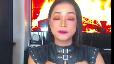 Snapshot of xxasian_goddessxx chatting on 06/15/26, 05:04 xxasian_goddessxx online show from 06/15/26, 05:04